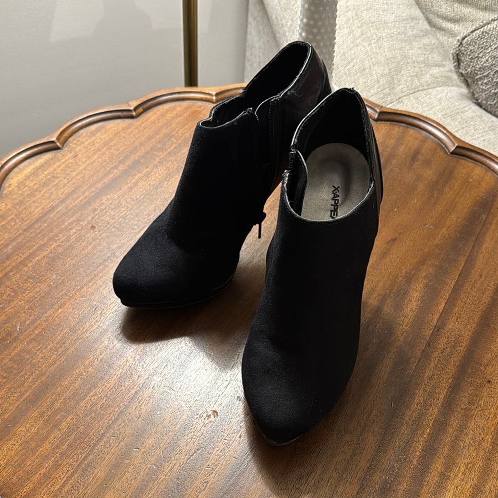Xappeal Women's Black Ankle Boots